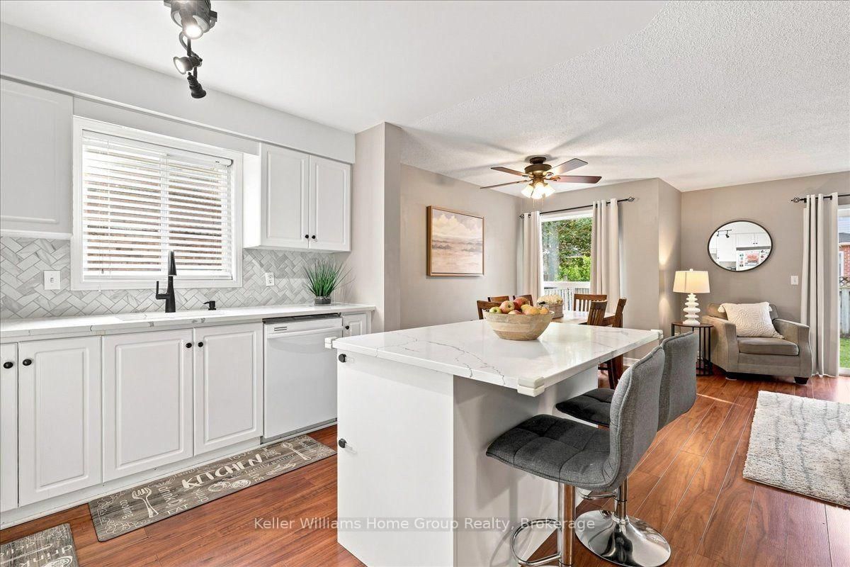 138 Werstine Terrace • Cambridge, ON photo 8
