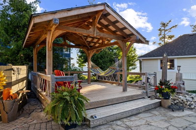 43 Fenton Drive • Saugeen Shores, ON photo 2