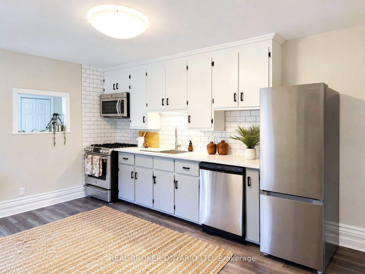 820 Maitland Street • London East, ON photo 10