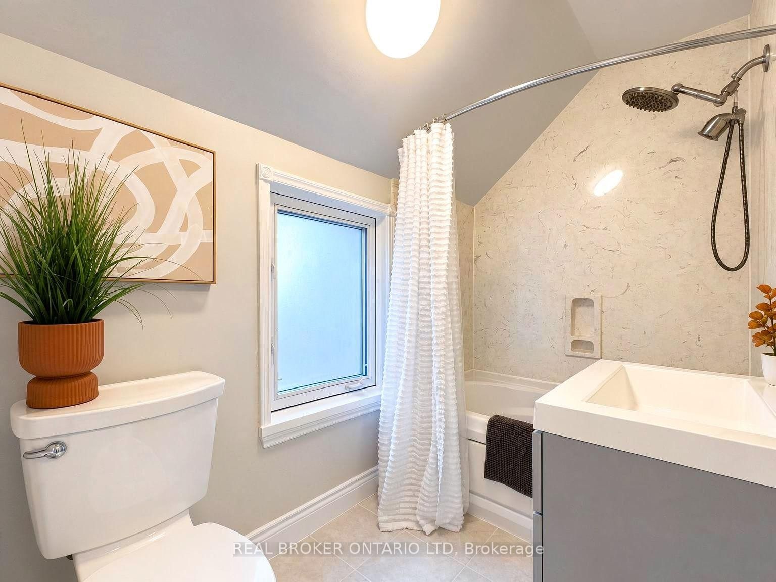 820 Maitland Street • London East, ON photo 24