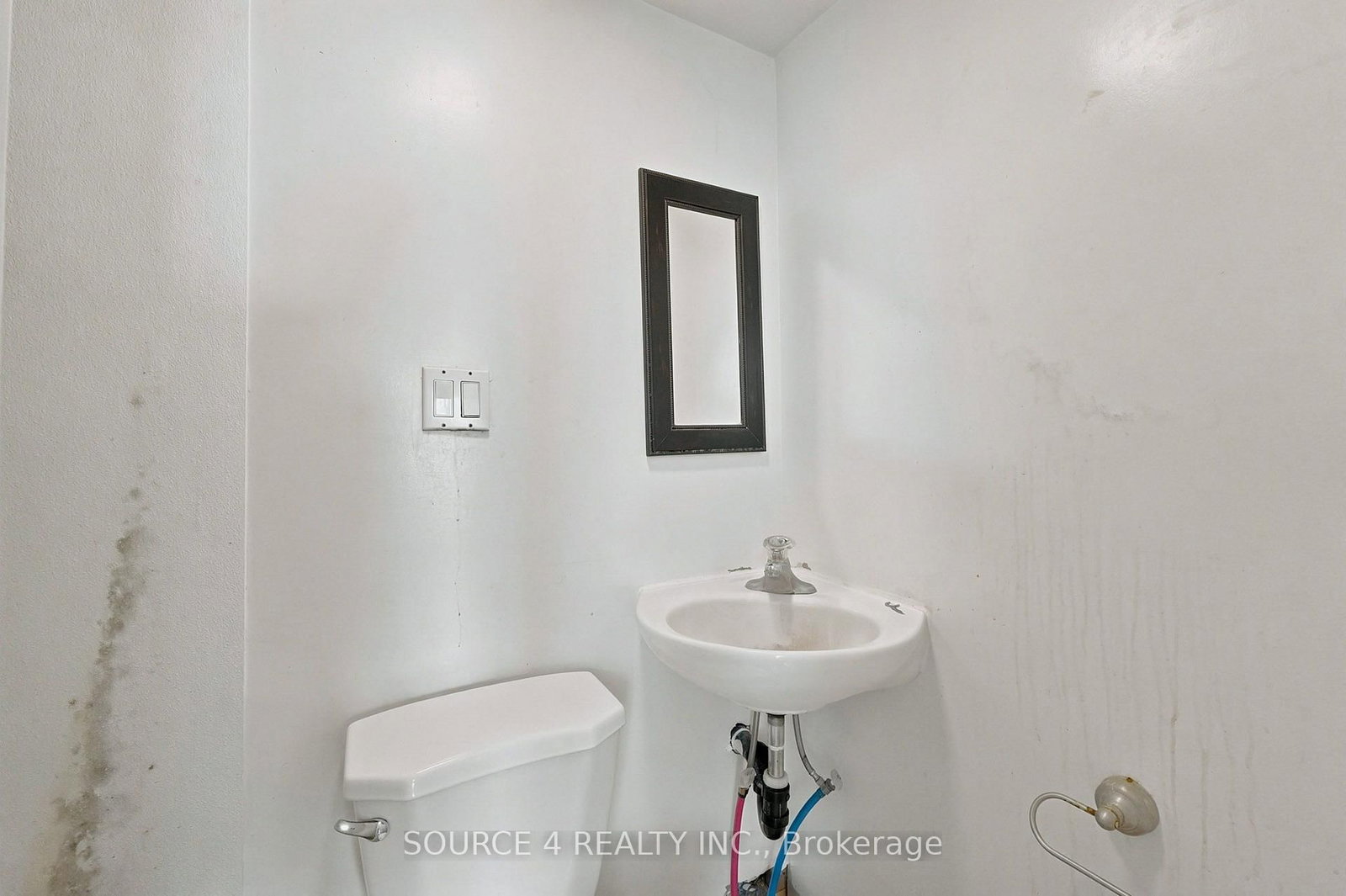 598 Coronation Boulevard • Cambridge, ON photo 10