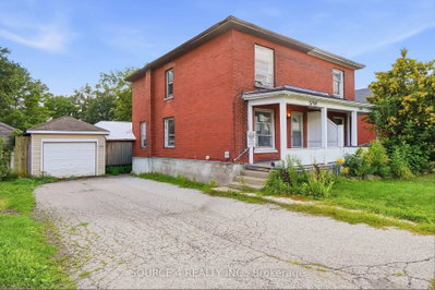 598 Coronation Boulevard • Cambridge, ON photo 4