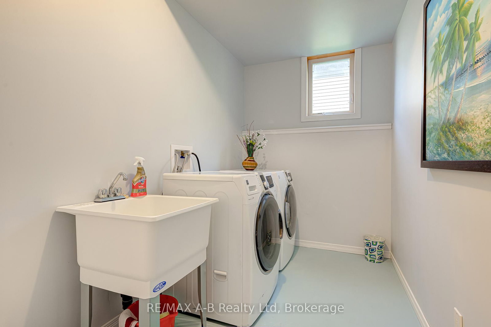 79 Sylvia Street • West Perth, ON photo 35