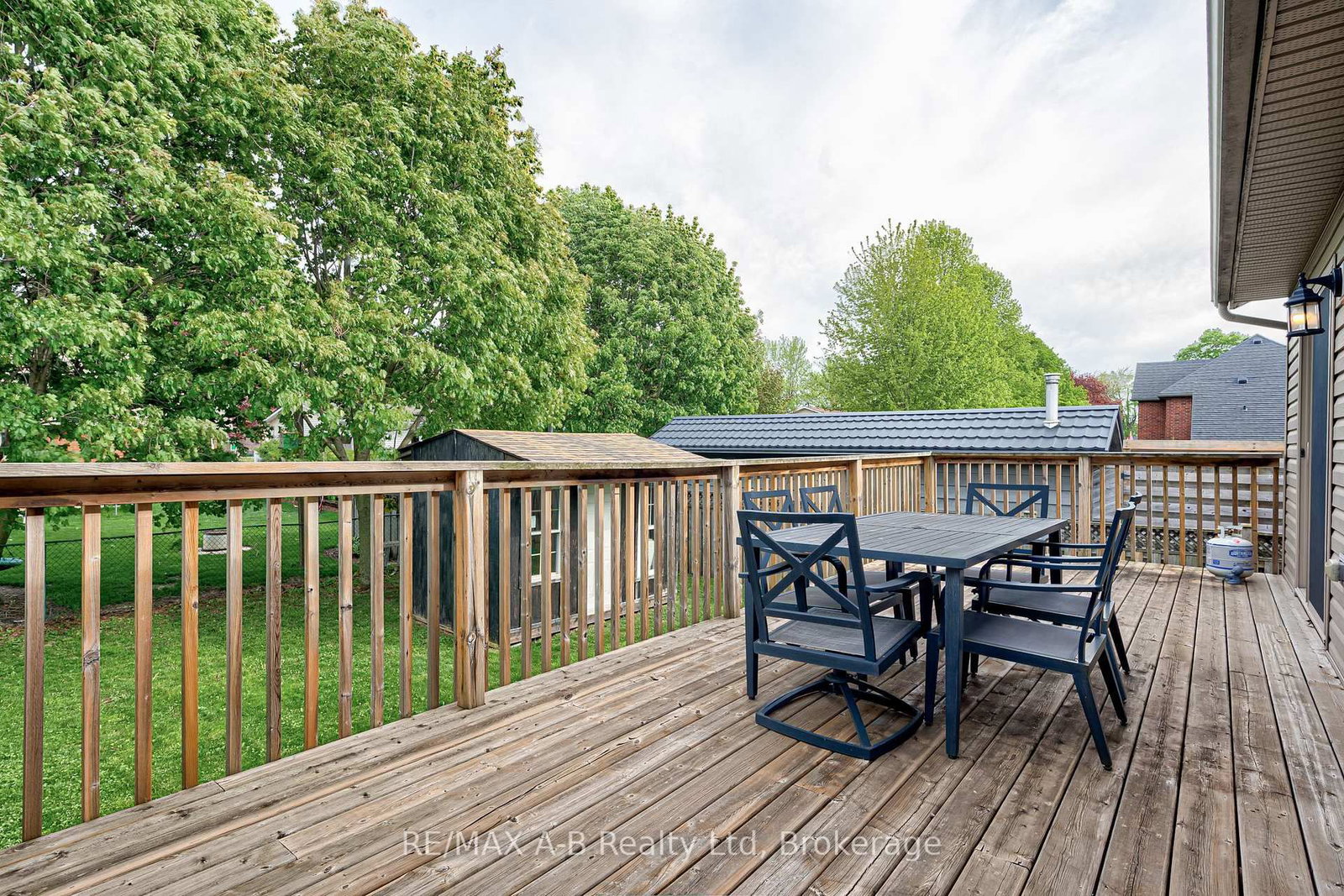 79 Sylvia Street • West Perth, ON photo 36