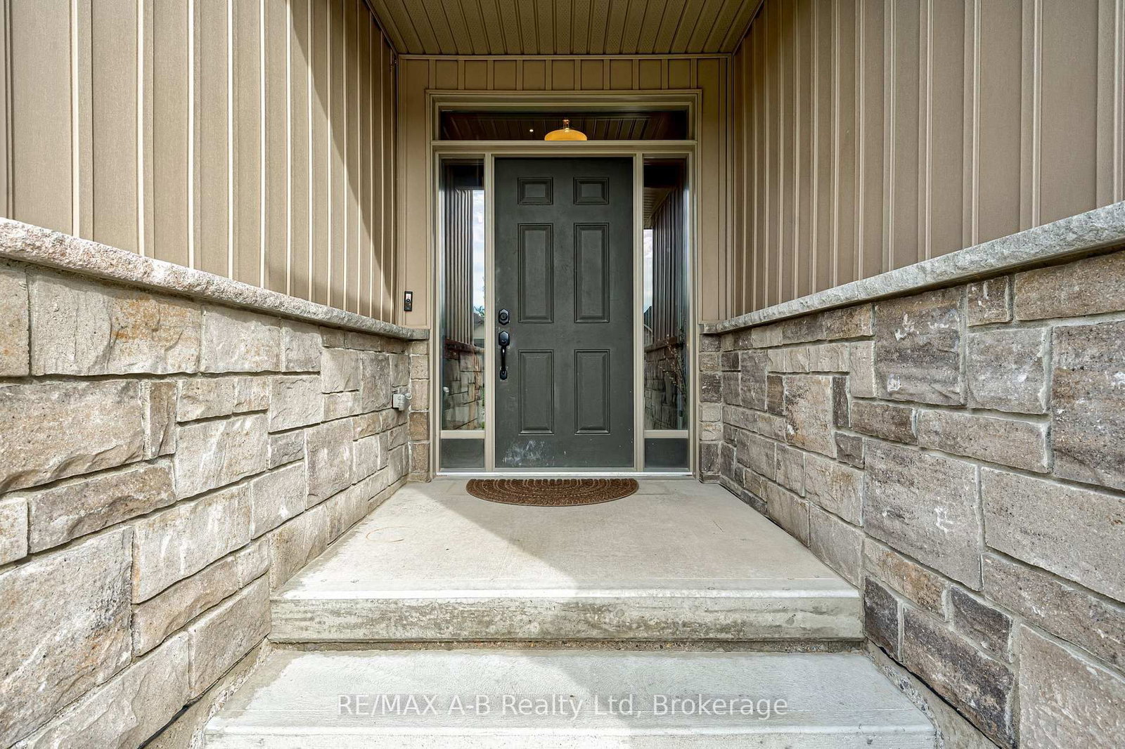 79 Sylvia Street • West Perth, ON photo 5