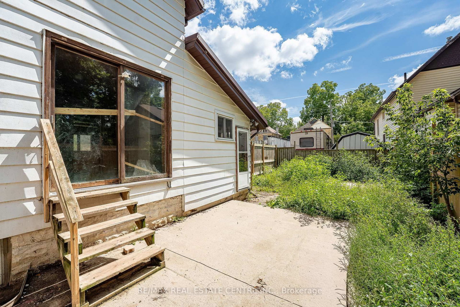 2 West Pearl Street • St. Thomas, ON photo 19