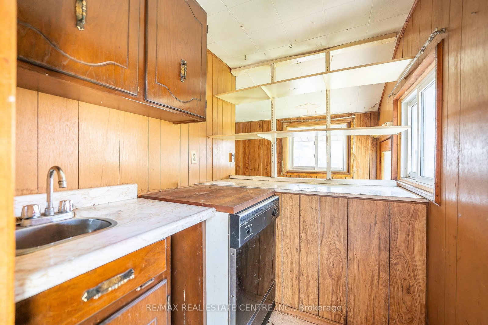 2 West Pearl Street • St. Thomas, ON photo 8