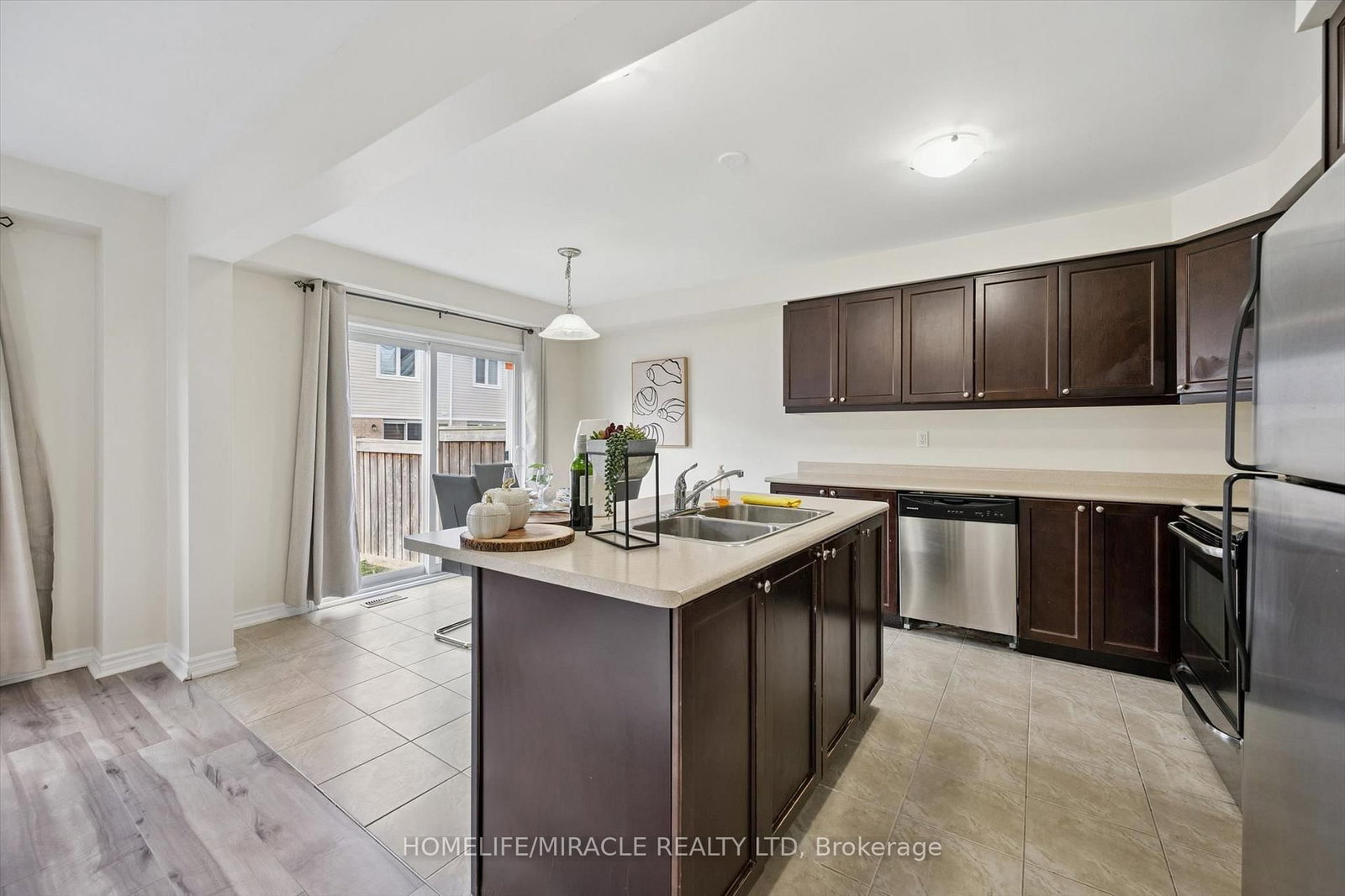 15 Stratus Street • Kitchener, ON photo 9