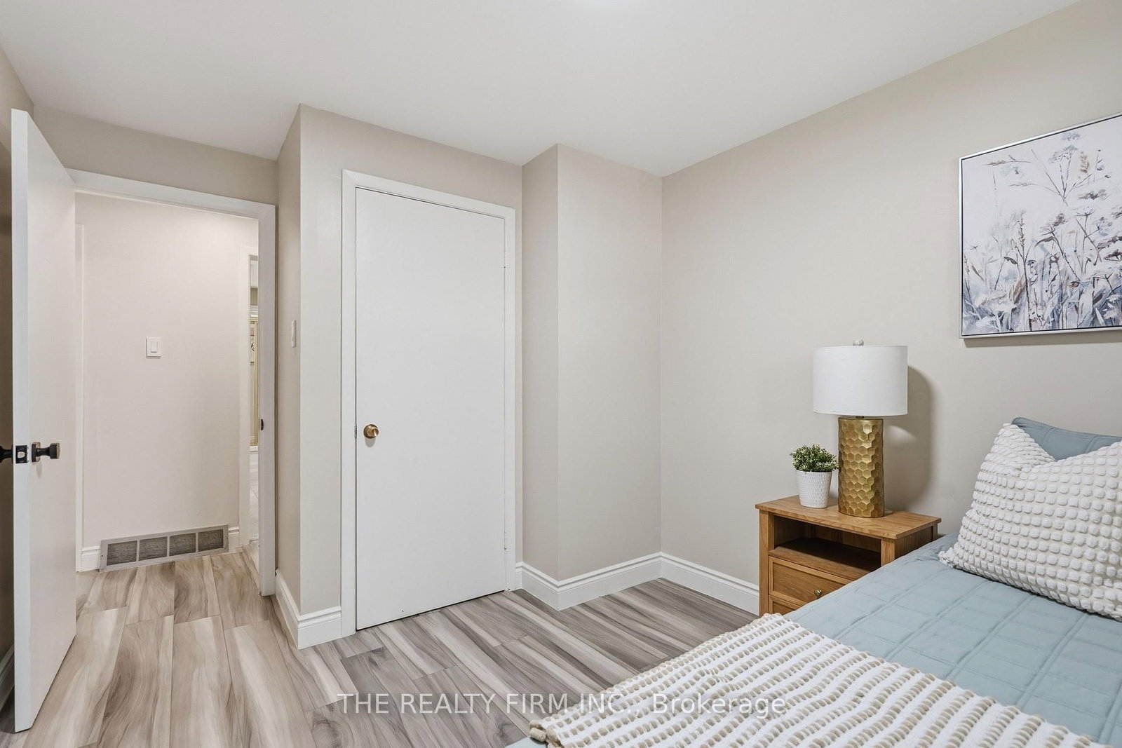 45 Amy Crescent • London East, ON photo 19