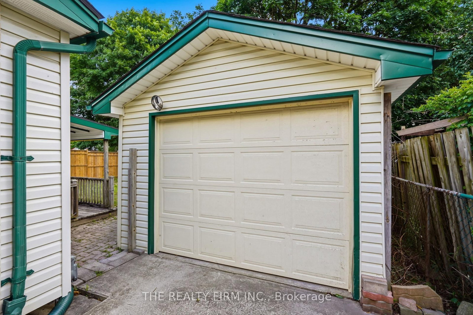 45 Amy Crescent • London East, ON photo 33