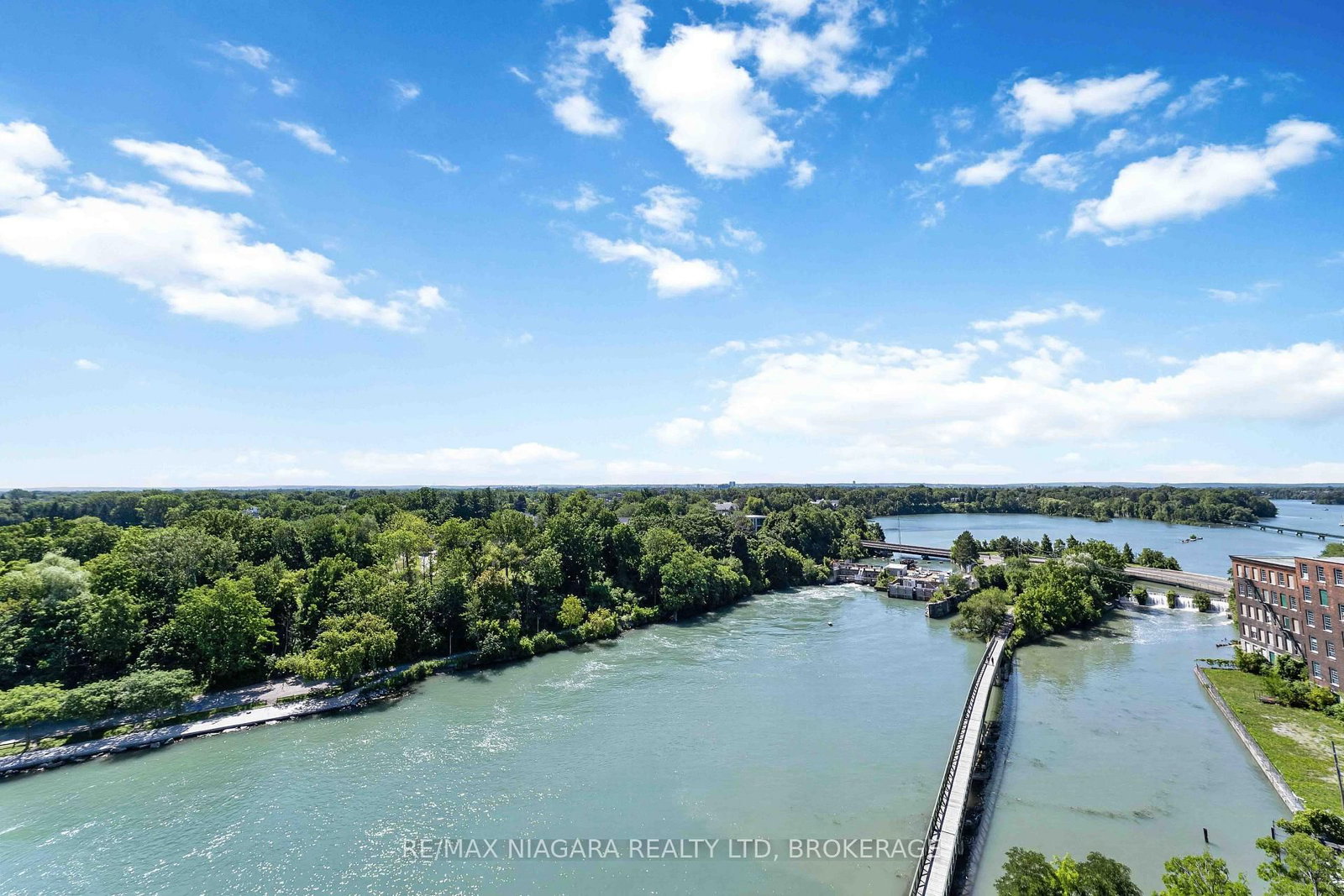57 Lakeport Road • #702 • St. Catharines, ON photo 19