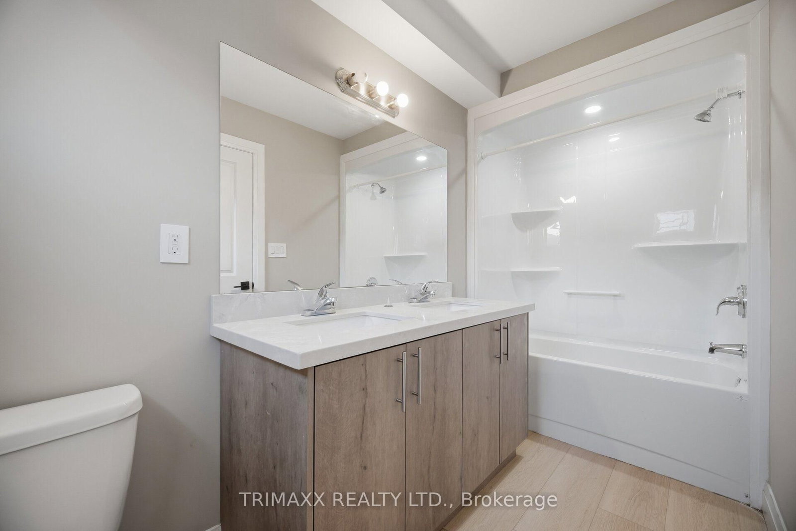 34 Warren Trail • #48 • Welland, ON photo 28