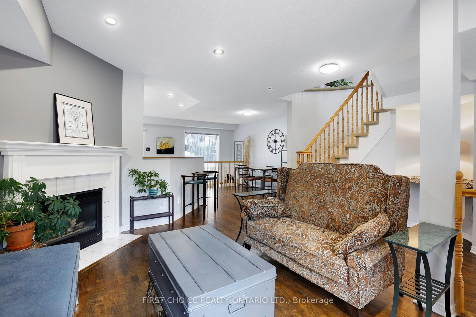 51 Central Park Dr, Ottawa, view 11