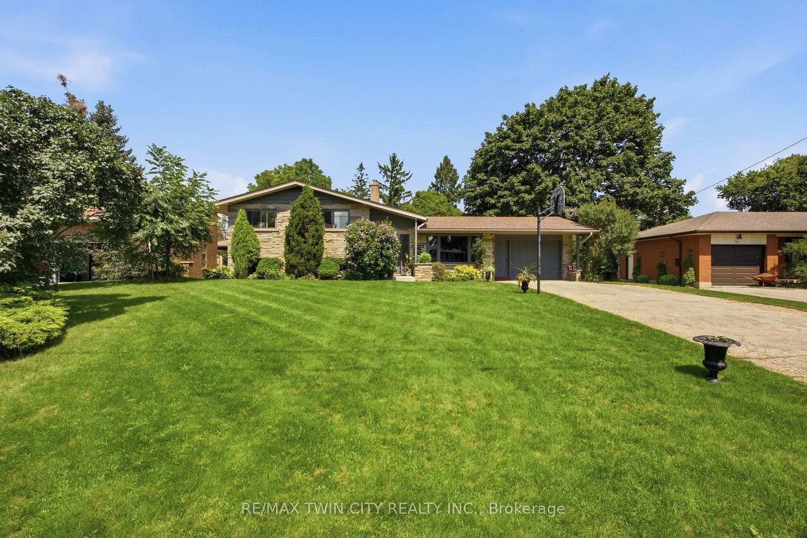 28 Alice Crescent • Wilmot, ON photo 1