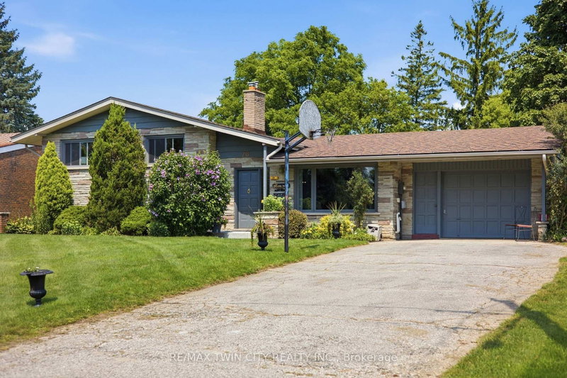 28 Alice Crescent