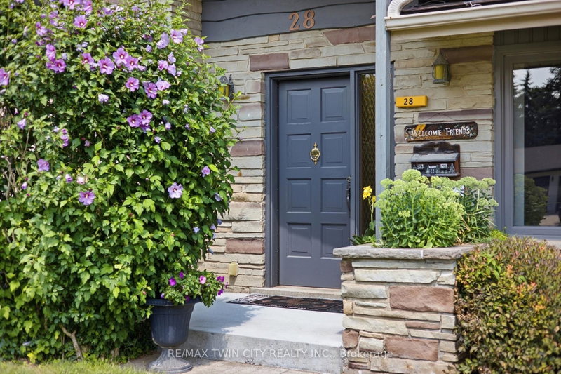 28 Alice Crescent