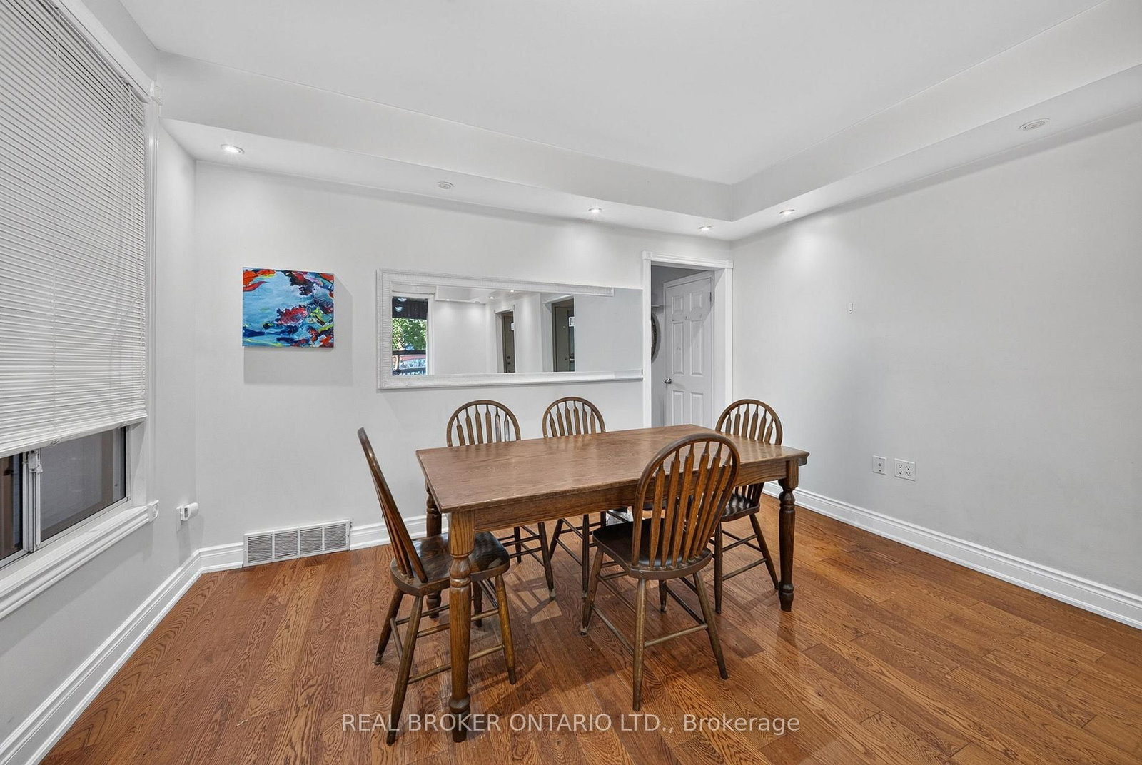 109 Gladstone Avenue • Hamilton, ON photo 8