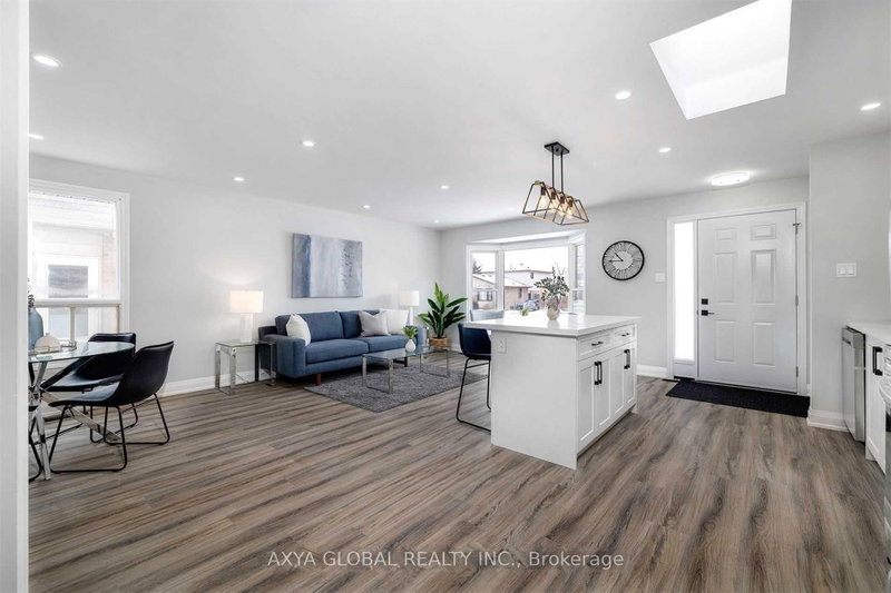 119 Clara Crescent