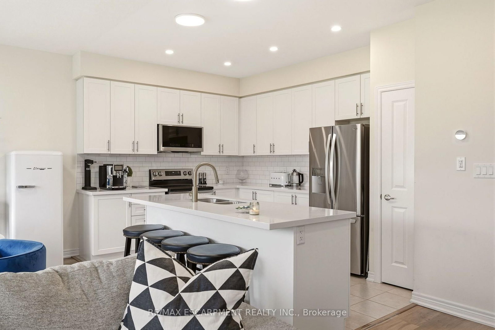 67 PINOT Crescent • Hamilton, ON photo 17