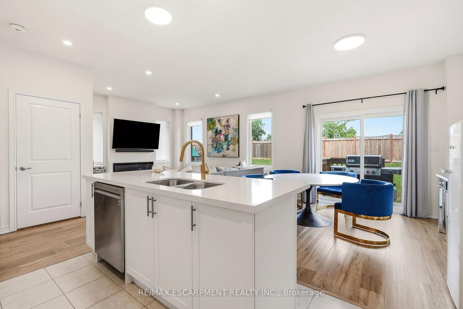 67 PINOT Crescent • Hamilton, ON photo 9