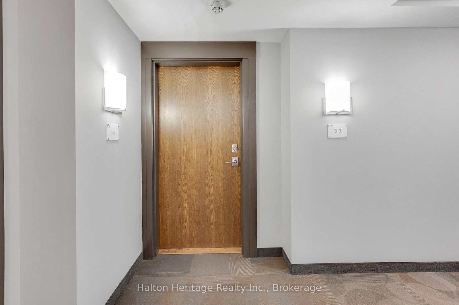 30 Hamilton Street S • #313 • Hamilton, ON photo 2