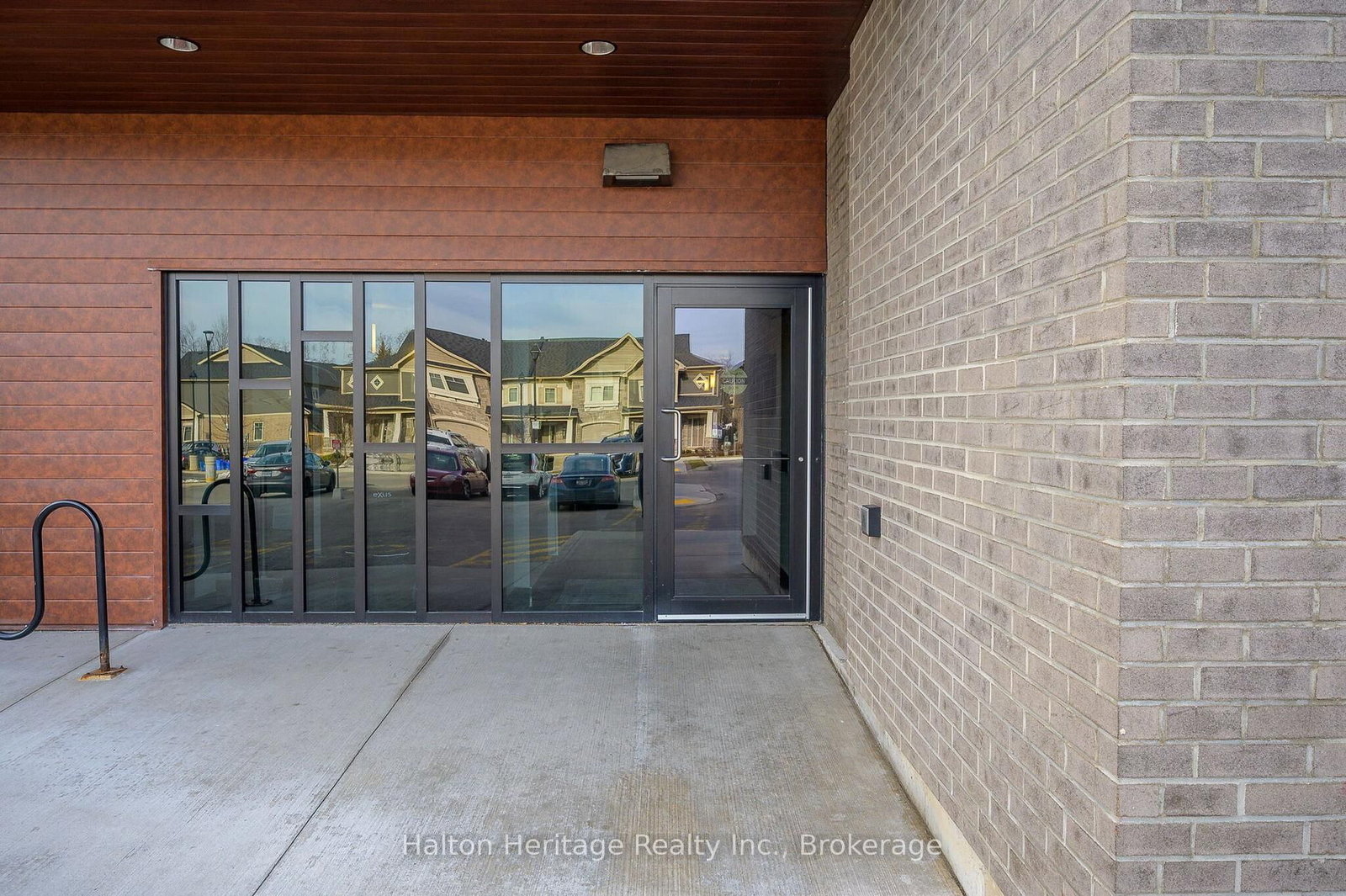 30 Hamilton Street S • #313 • Hamilton, ON photo 25