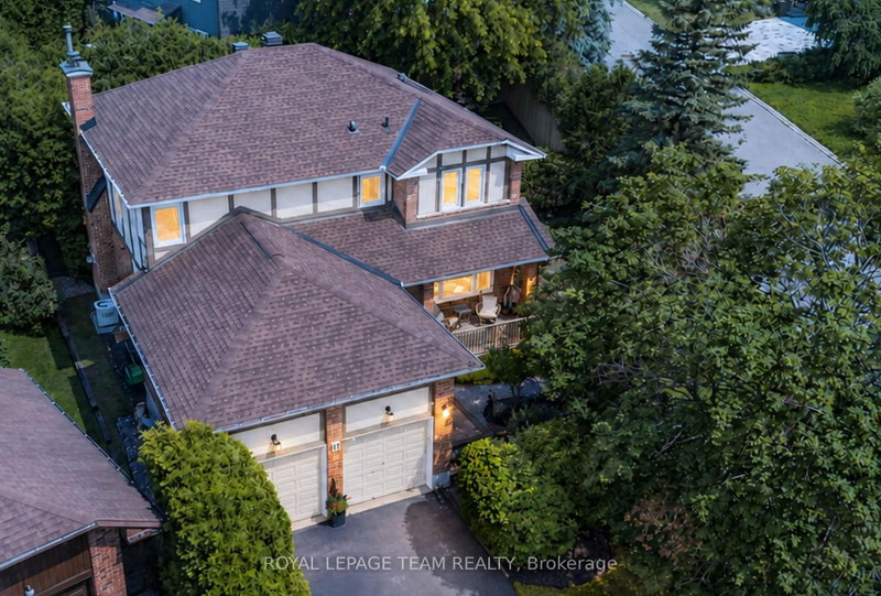 11 Fessenden Way