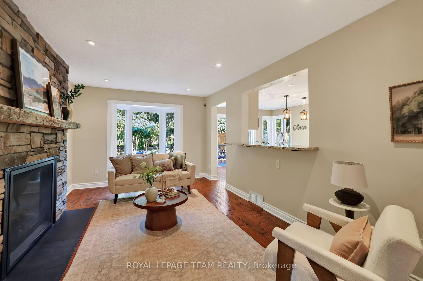 11 Fessenden Way • Ottawa, ON photo 10