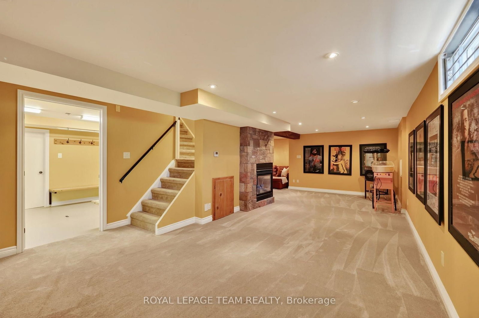 11 Fessenden Way • Ottawa, ON photo 38