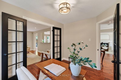 11 Fessenden Way • Ottawa, ON photo 9