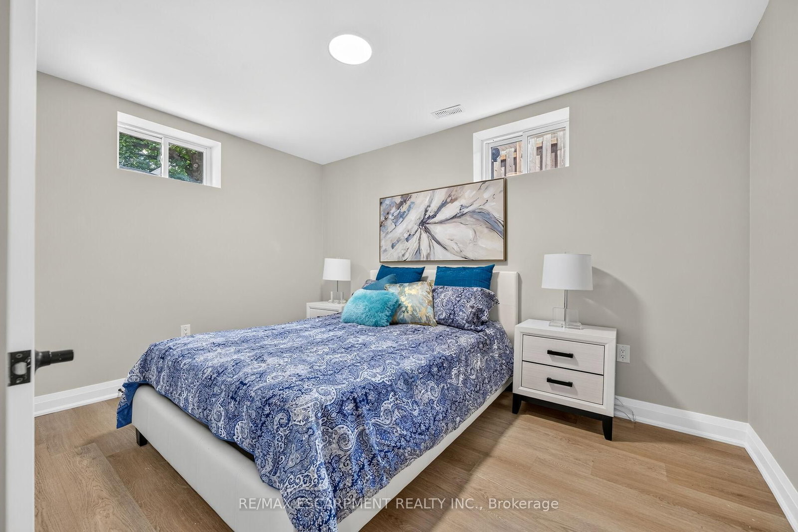 150 Howard Avenue • Hamilton, ON photo 37
