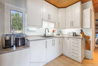 38 Maple Drive • South Bruce Peninsula, ON photo 9