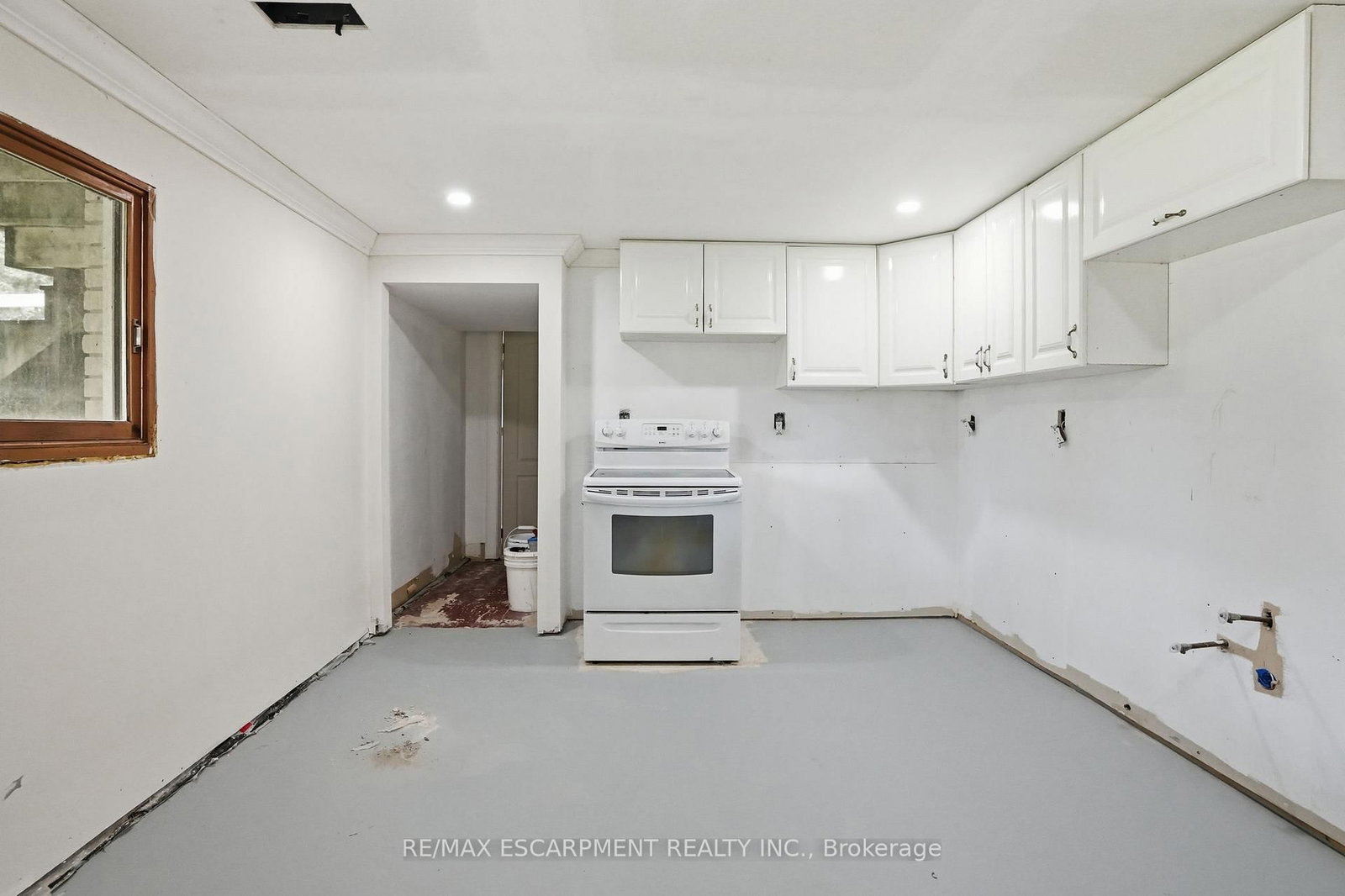 318 Freelton Road • Hamilton, ON photo 32