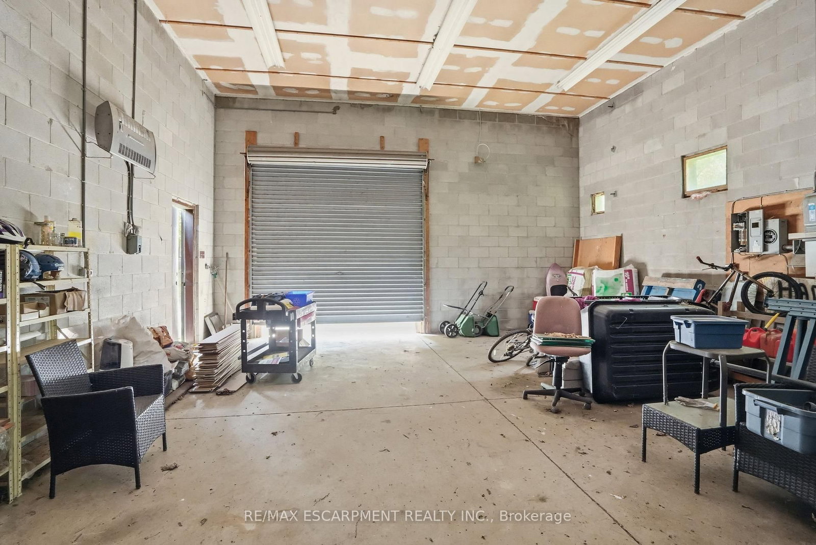 318 Freelton Road • Hamilton, ON photo 43