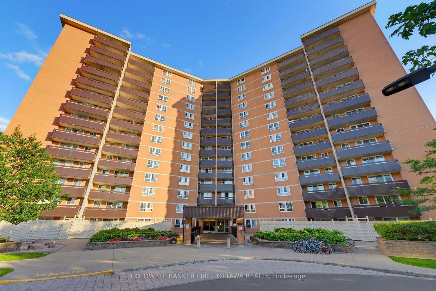 2000 Jasmine Crescent • #803 • Ottawa, ON photo 1