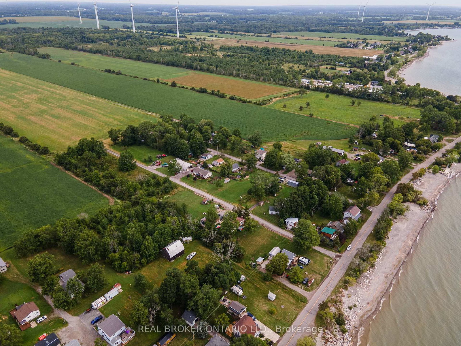 12 CANADA Road • Haldimand, CA photo 6