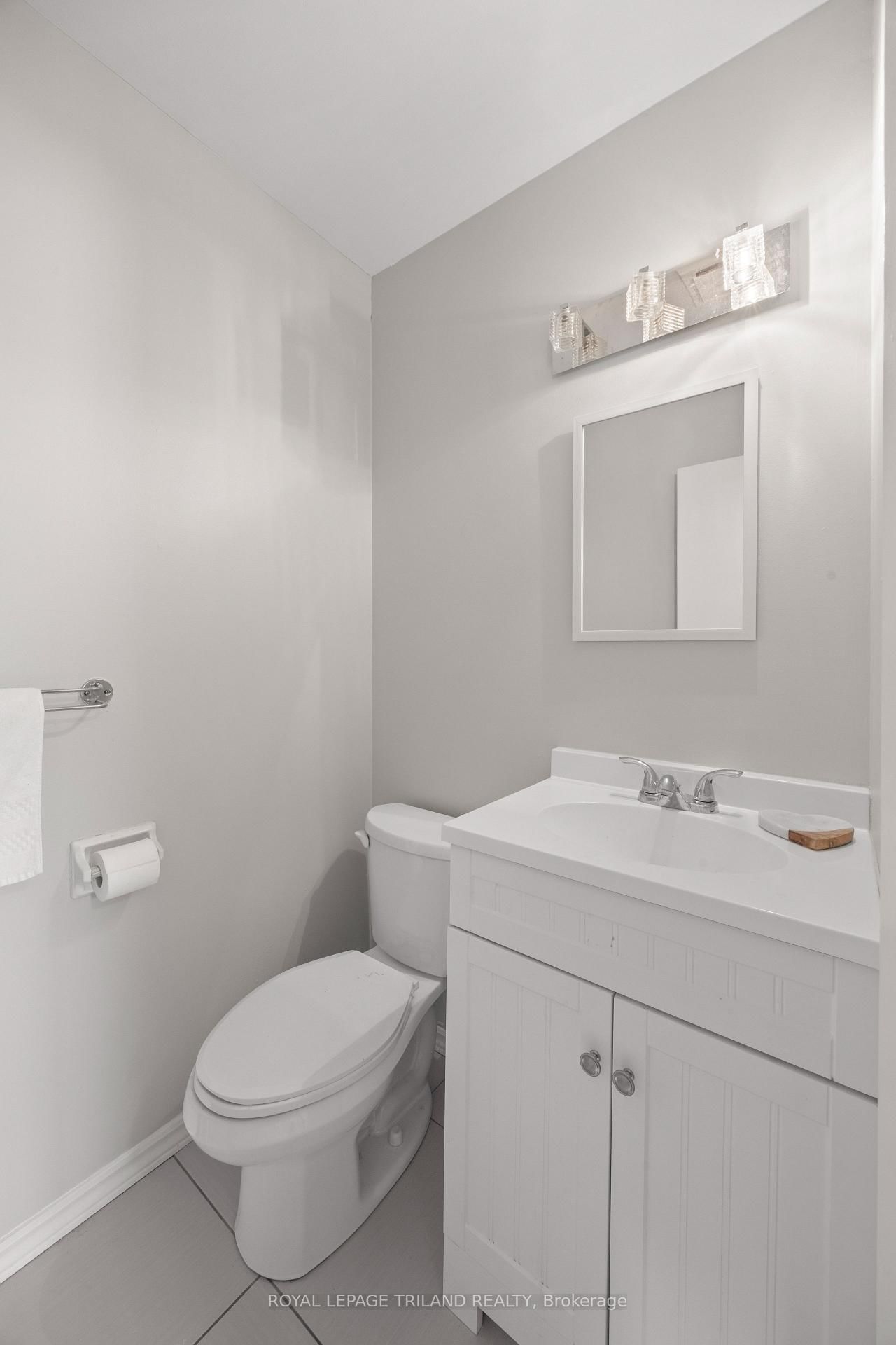 1769 Aldersbrook Road • London North, ON photo 13