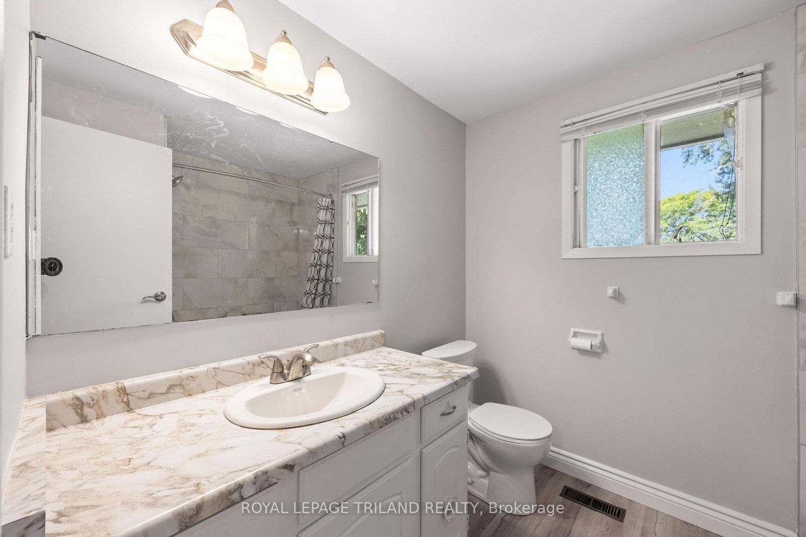1769 Aldersbrook Road • London North, ON photo 15