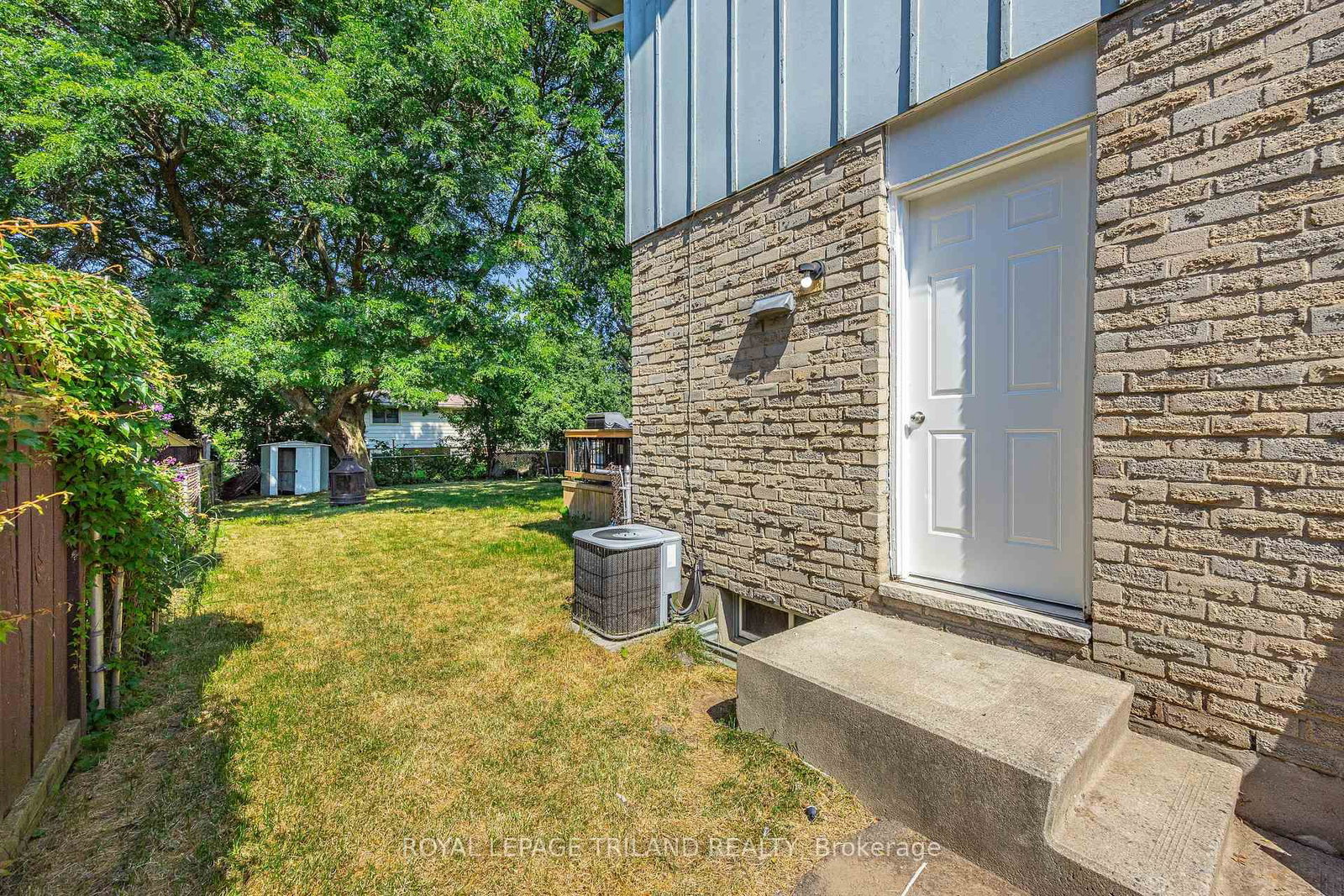 1767 Aldersbrook Road • London North, ON photo 3