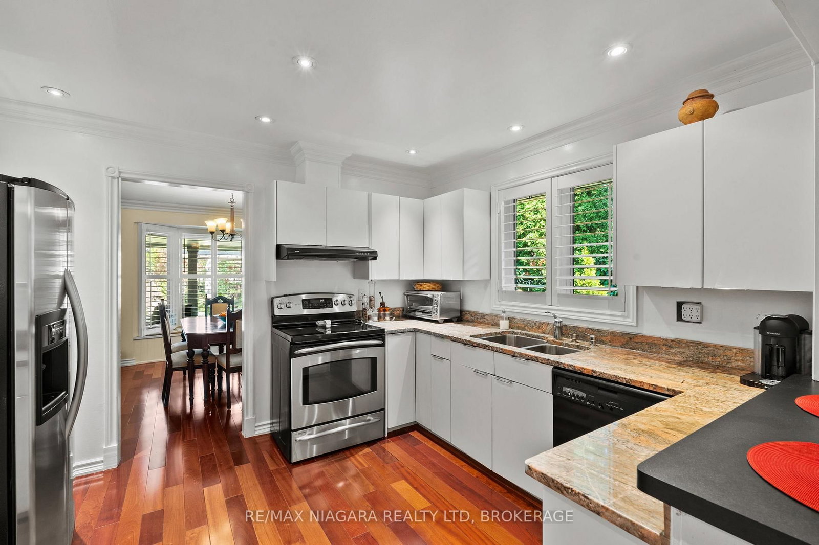 54 The Promenade • Niagara-on-the-Lake, ON photo 15