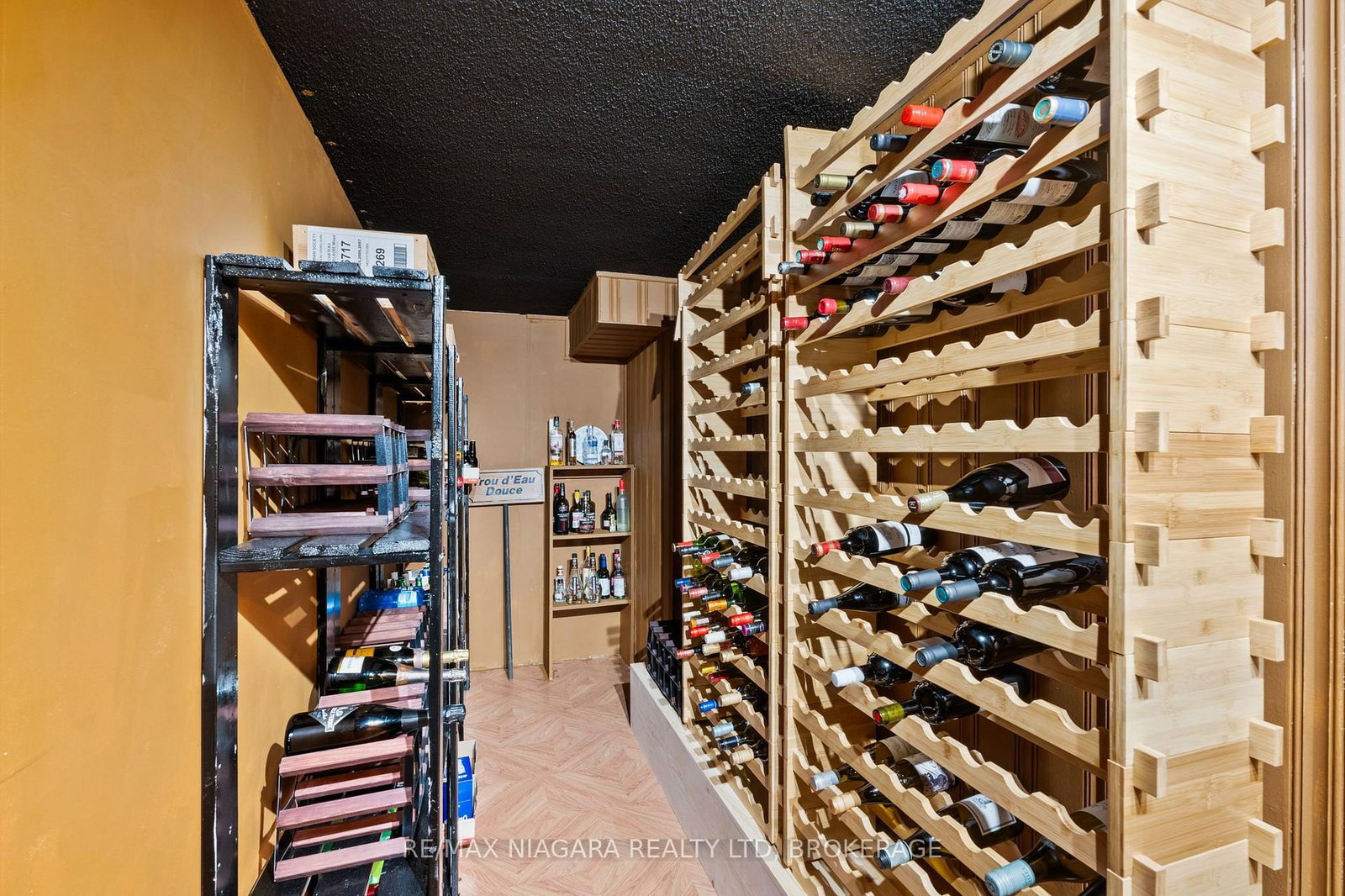 54 The Promenade • Niagara-on-the-Lake, ON photo 24