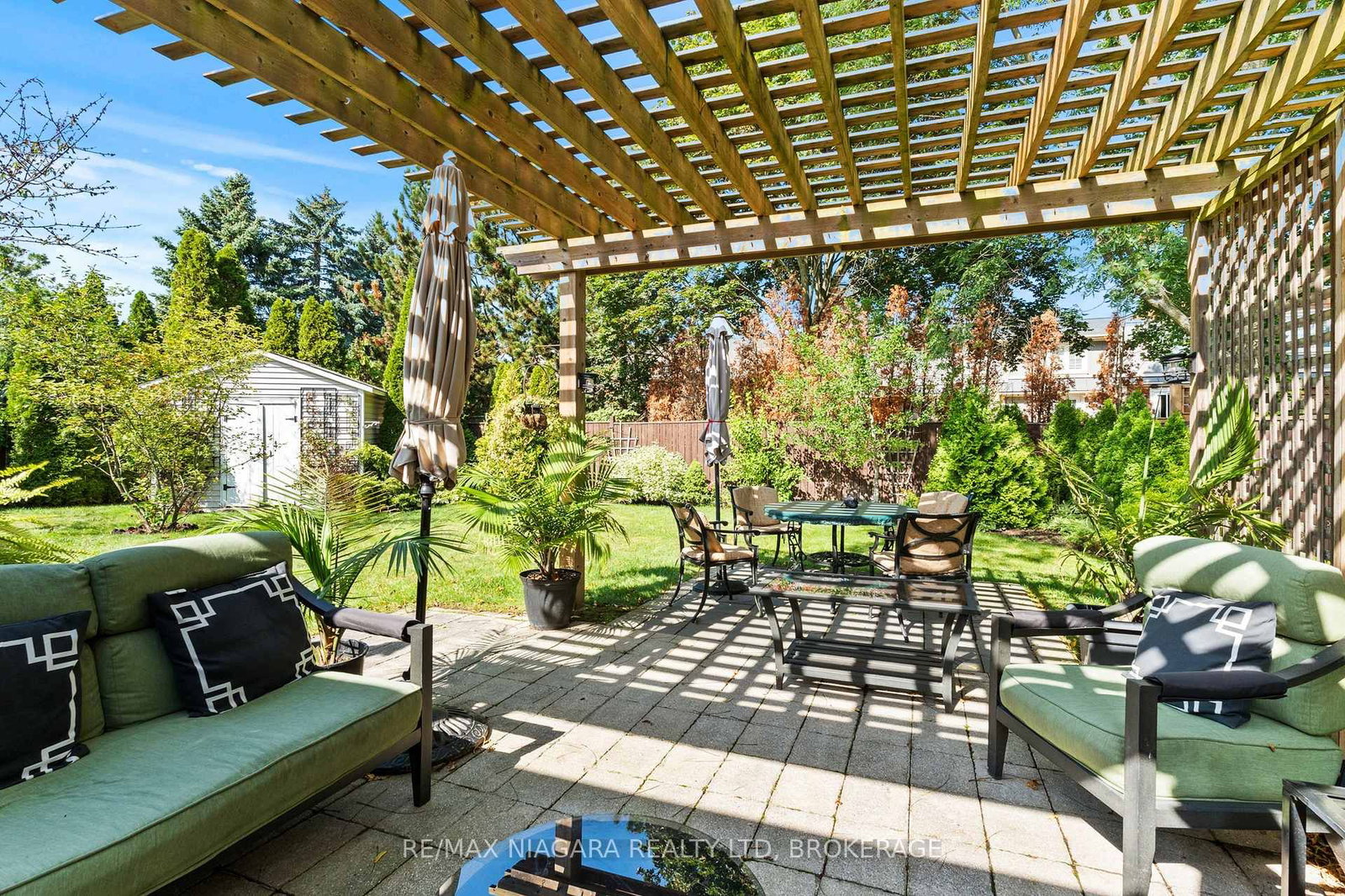 54 The Promenade • Niagara-on-the-Lake, ON photo 33