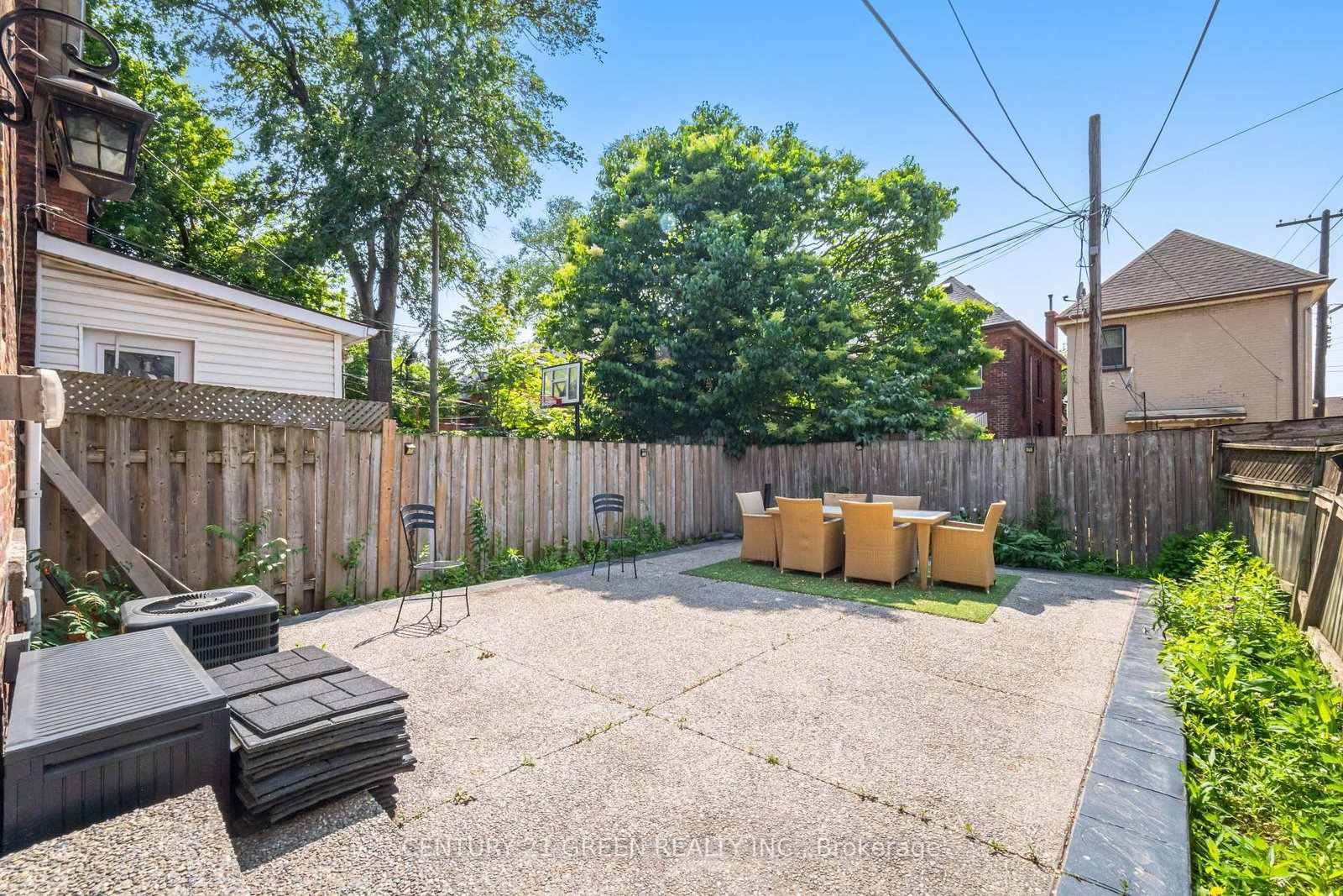 61 Stirton Street • Hamilton, ON photo 36