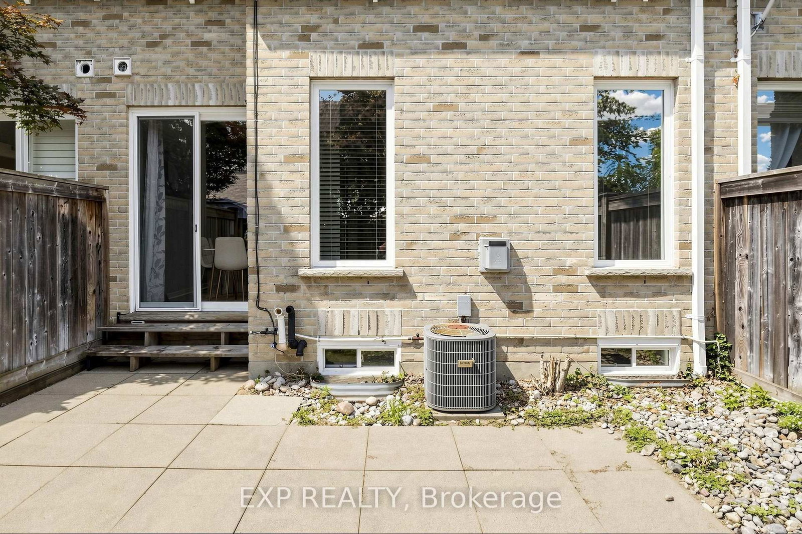 2-28 Doon Mills Drive • Kitchener, ON photo 46