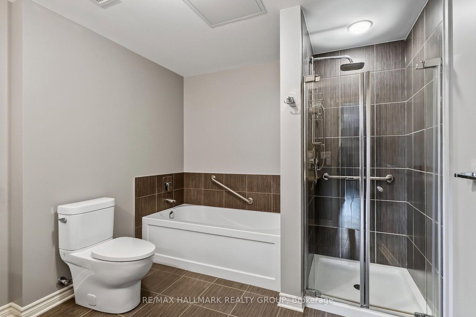 120 Prestige Circle • #206 • Ottawa, ON photo 12