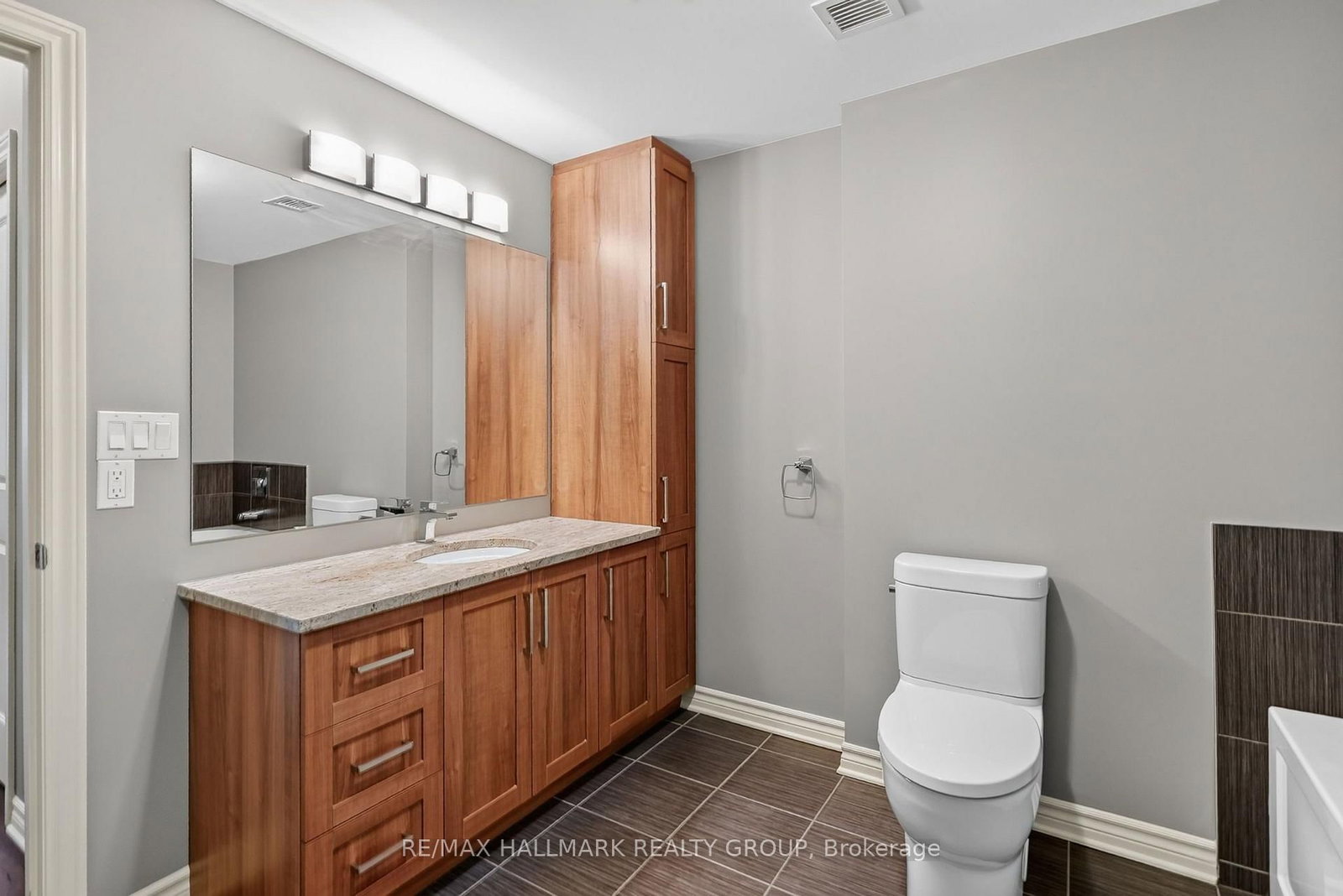 120 Prestige Circle • #206 • Ottawa, ON photo 13
