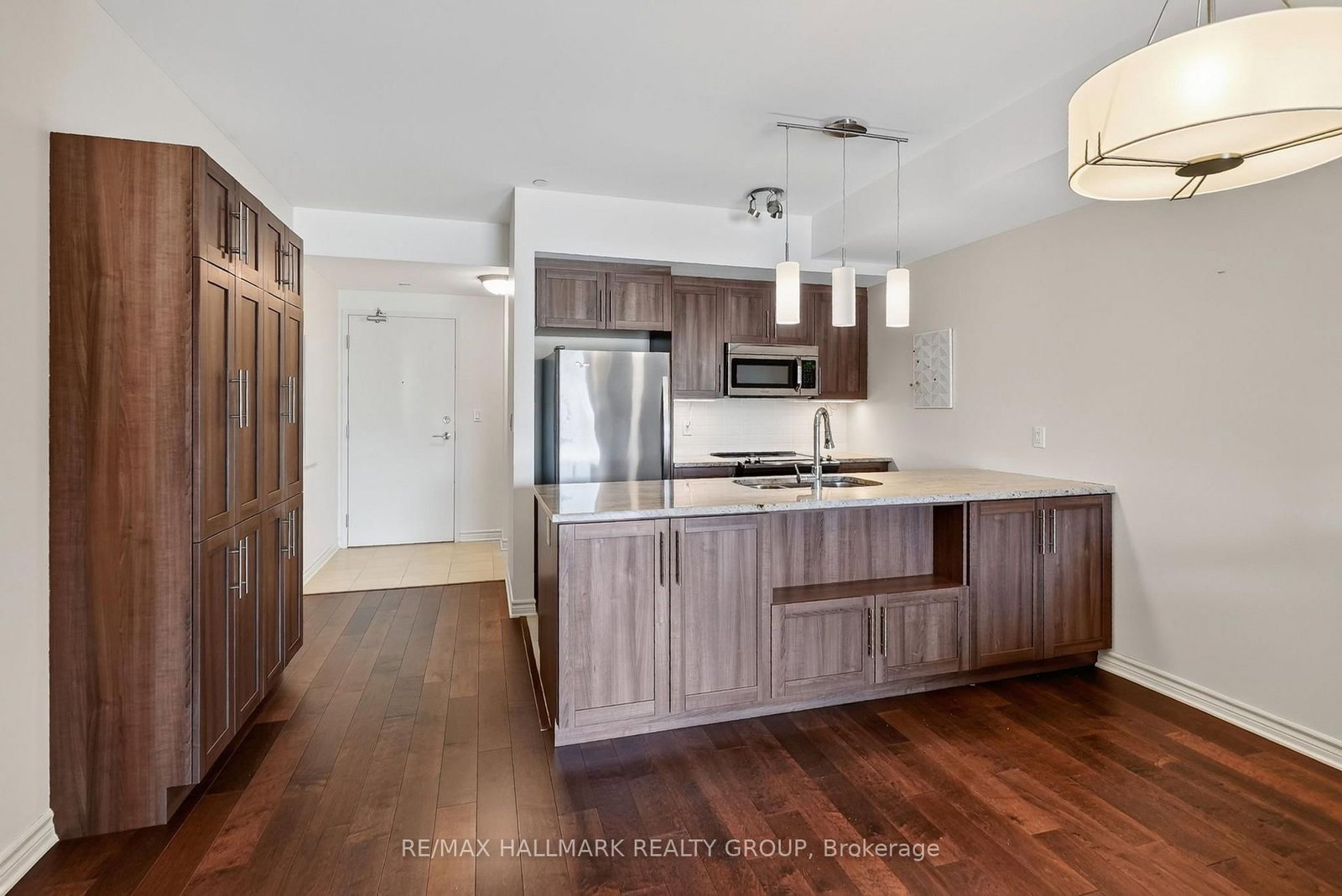 120 Prestige Circle • #206 • Ottawa, ON photo 5