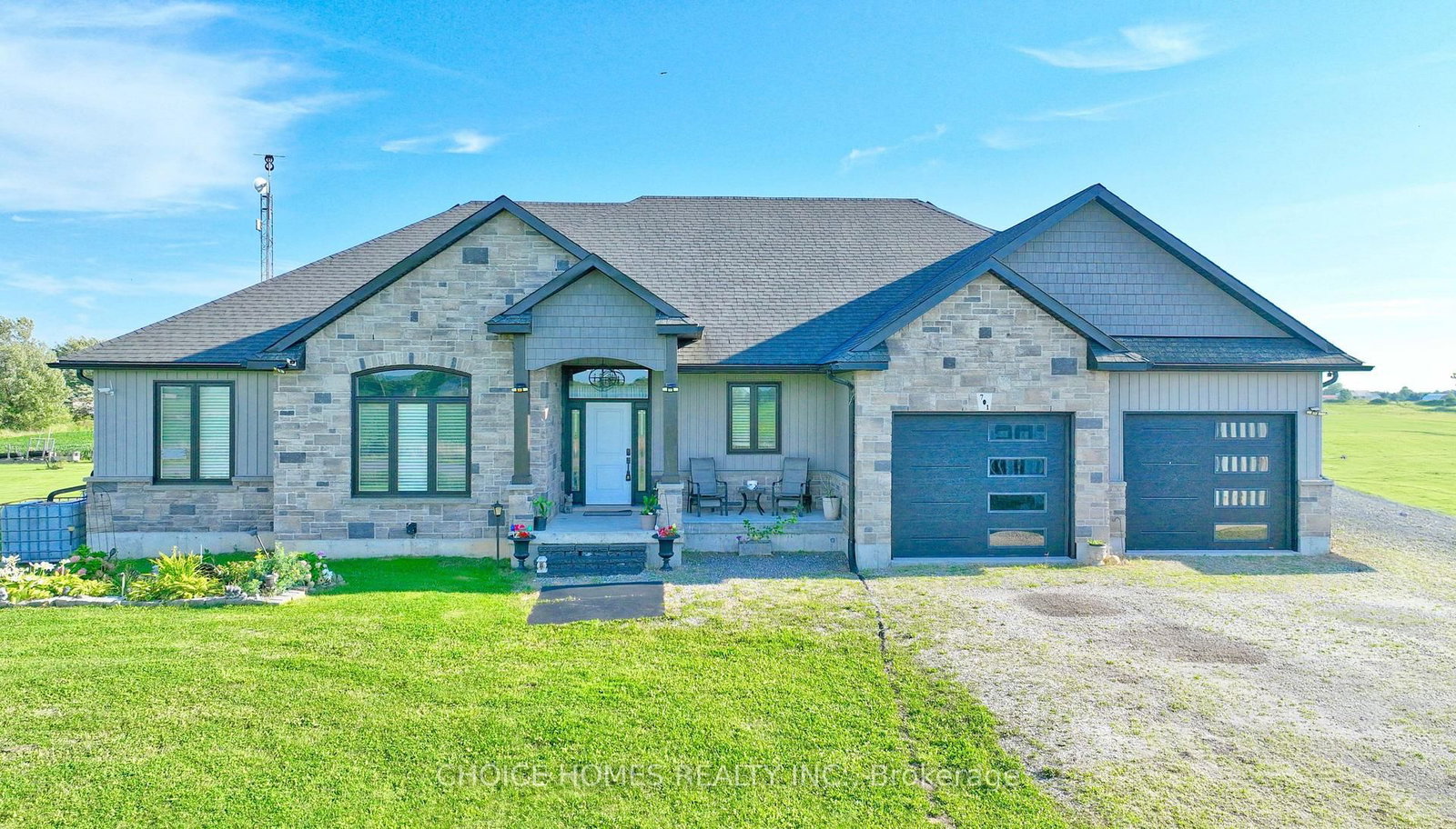 701 Ramsey Road • Haldimand, ON photo 2