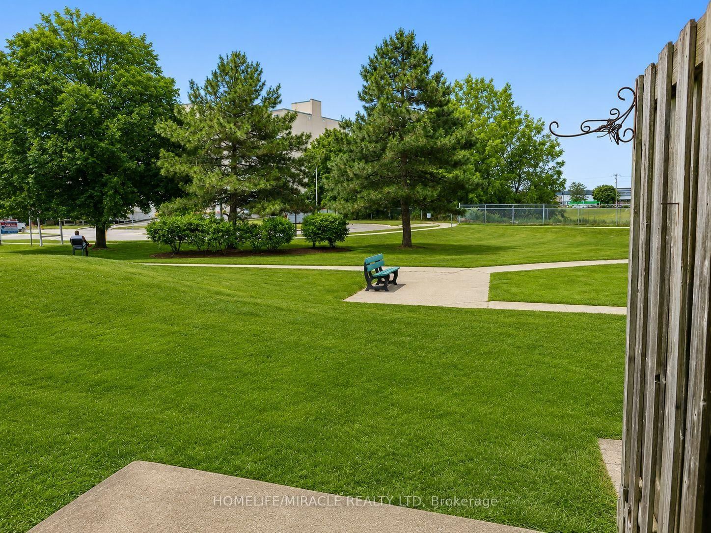 10 Holborn Court • #38 • Kitchener, ON photo 30