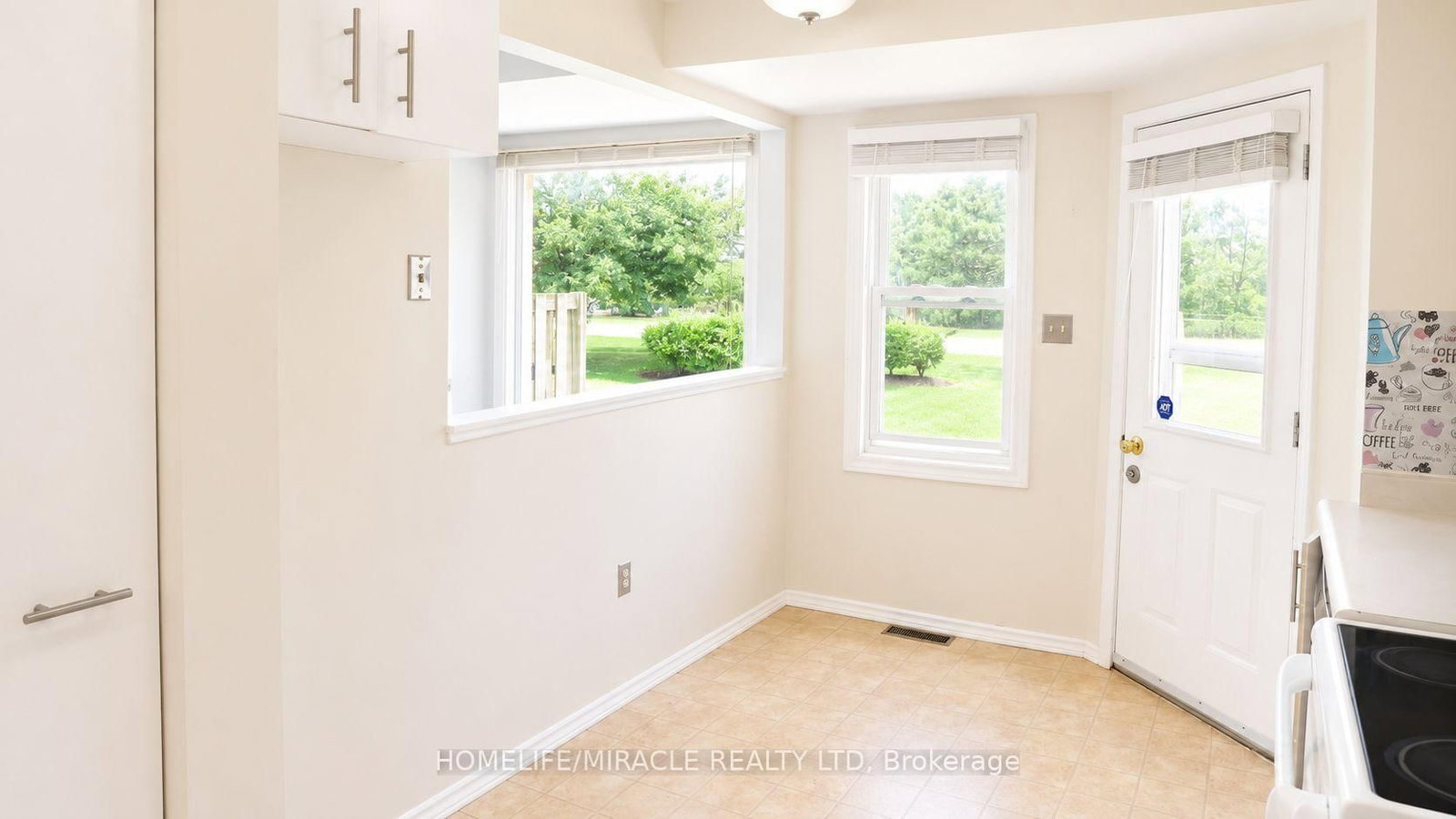 10 Holborn Court • #38 • Kitchener, ON photo 5